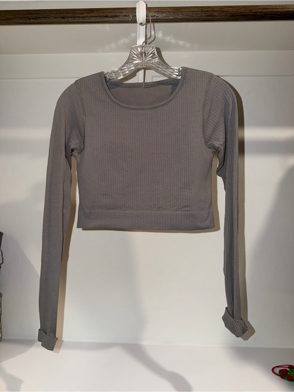 lululemon athletica Ribbed Long-Sleeve Crop Top — Gray